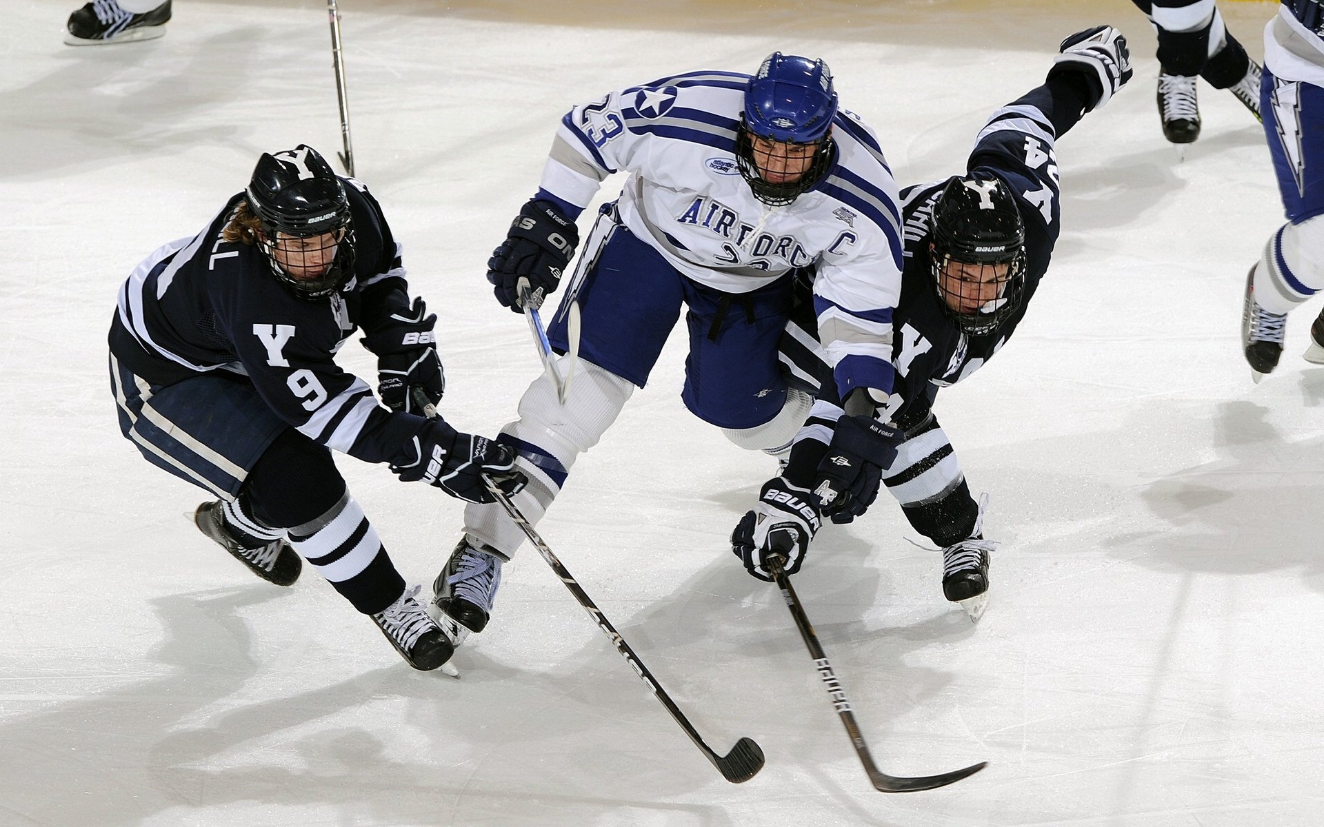 广州队青训梯队夺得U19全国冠军，广州队青训全面压缩