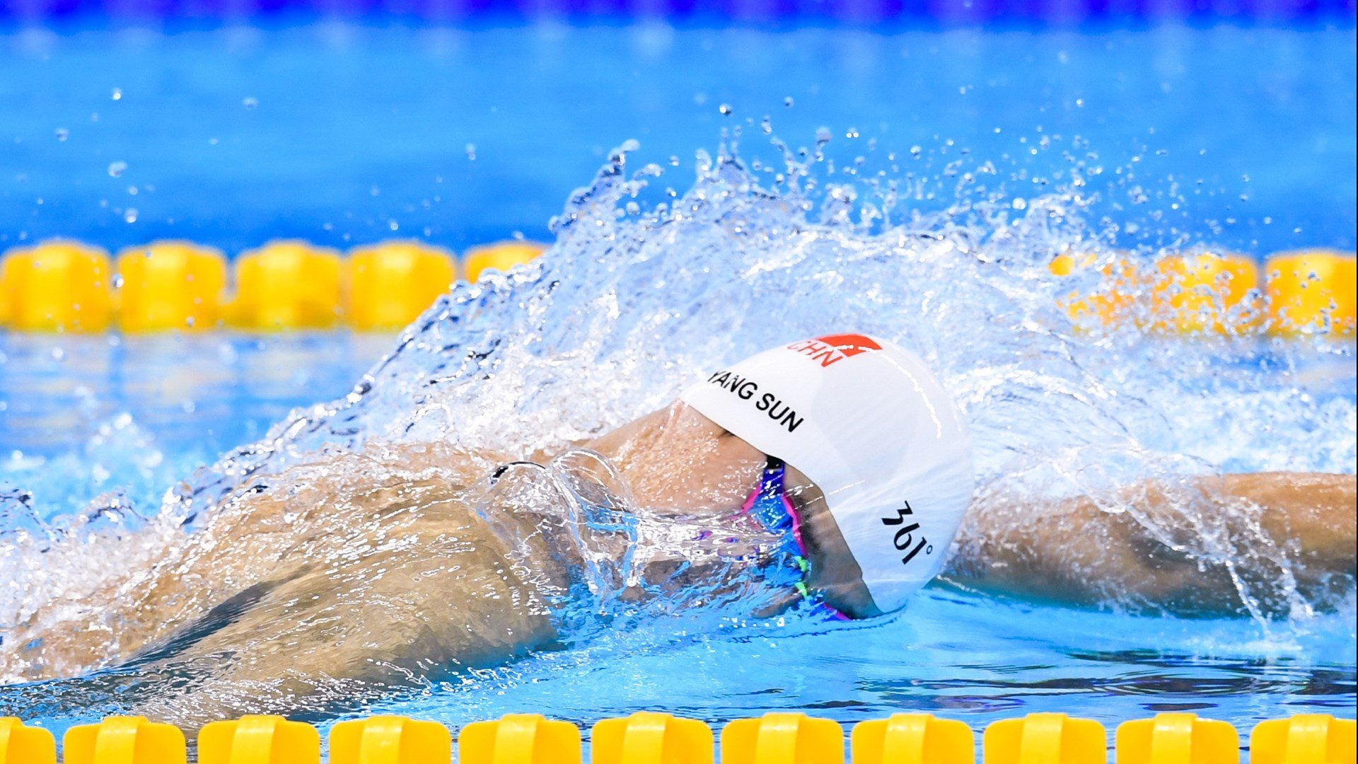 开云体育登陆入口-赛事中明星裁判亮相，保证比赛公平公正，明星裁判笔趣阁